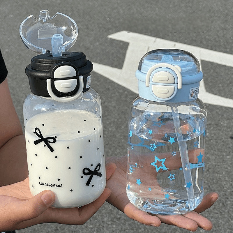 かわいいウォーターボトル ストロー付き ポータブル プラスチ - Sports Equipment 5 Years Old のレビューと価格